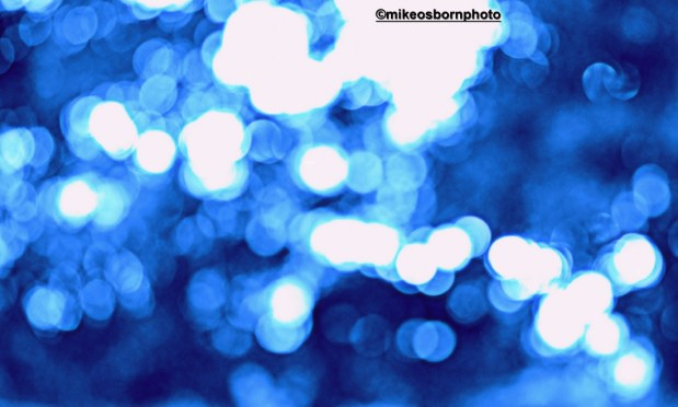 Bokeh in blue ink
