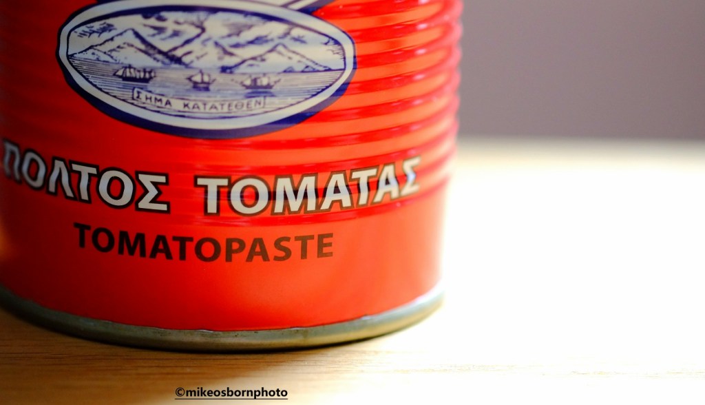 Greek tomato tin