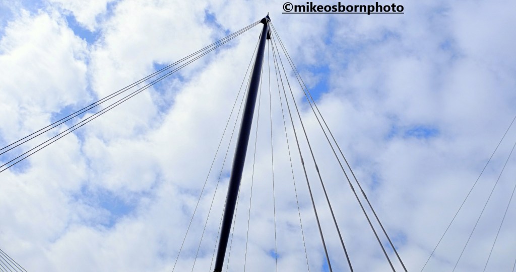 Single roof strut at Etihad Stadium, Manchester