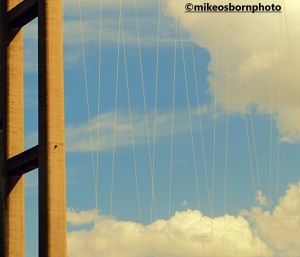 Delicate suspension struts of the Humber Bridge